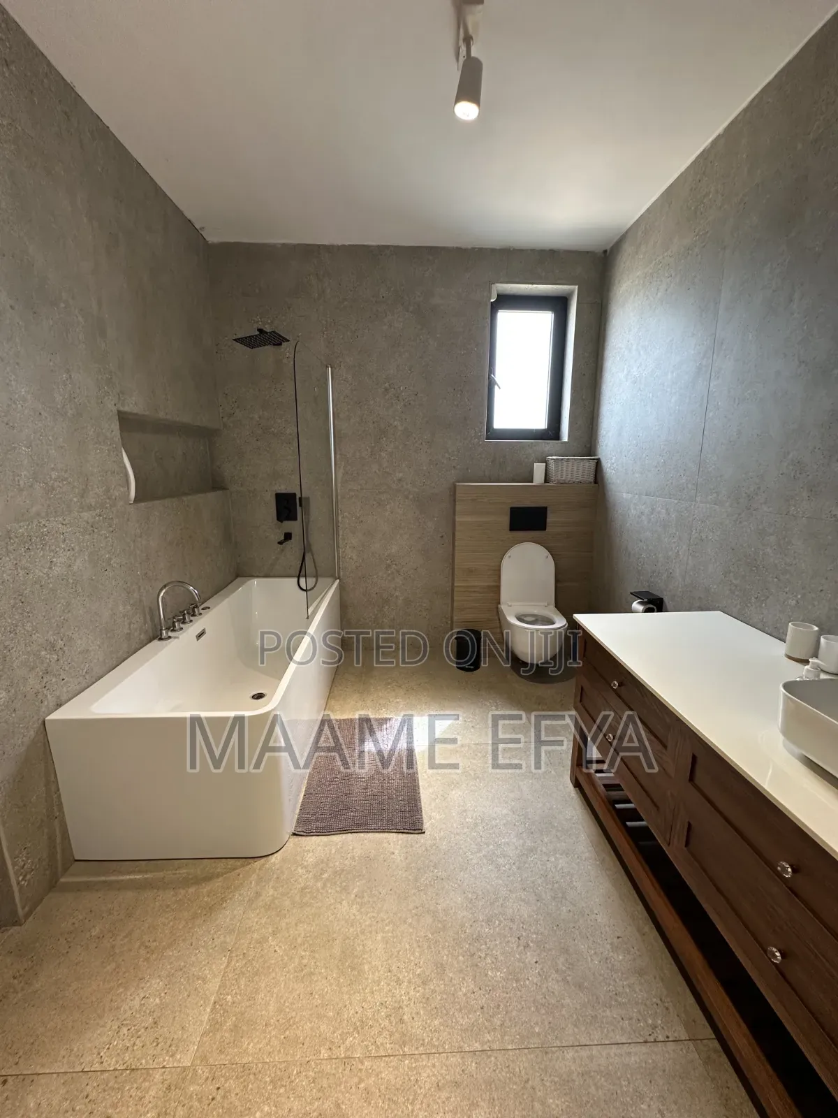 4bdrm House in Prampram for sale