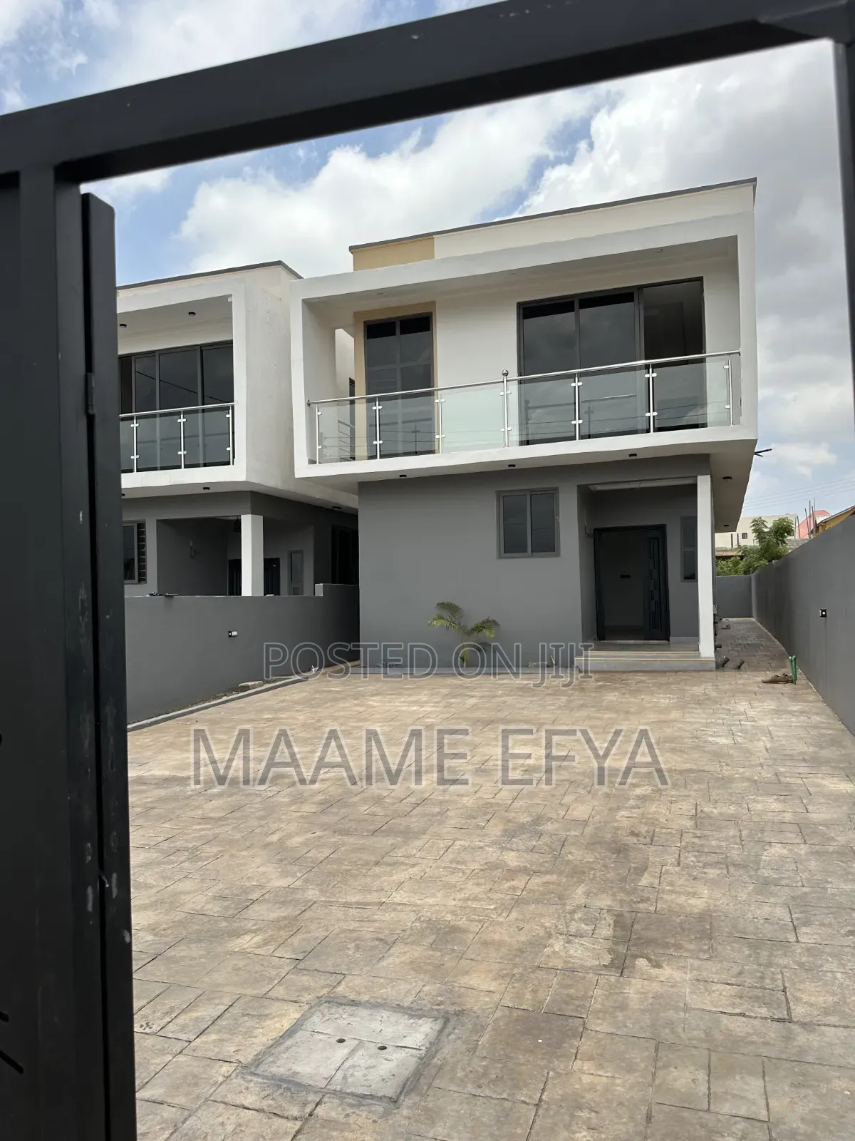 3bdrm House in East Legon Hills, Police Station for sale