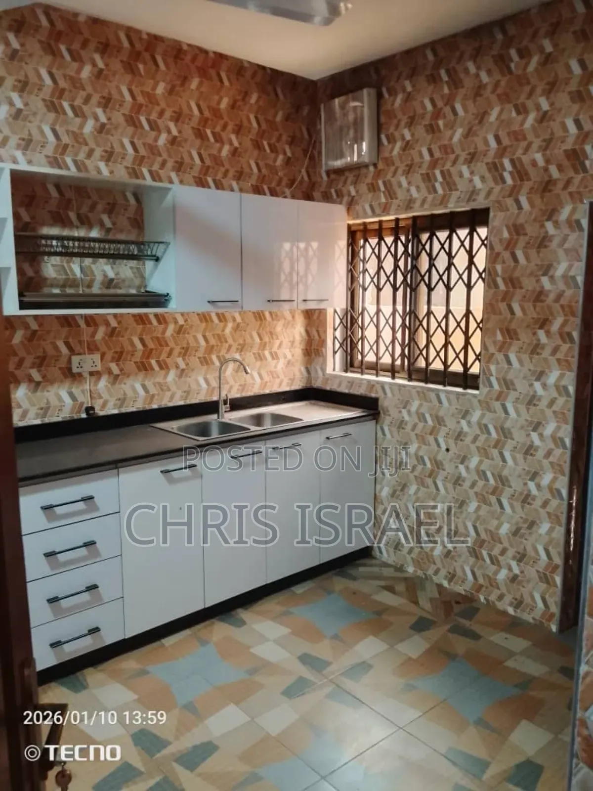 3bdrm House in Amanfro, Amrahia for rent