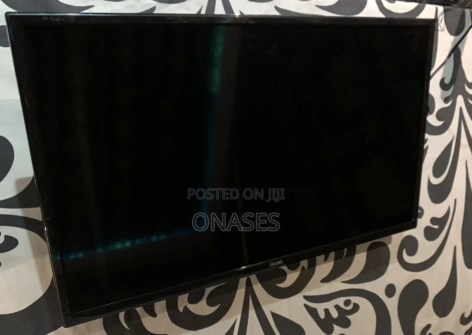 Tv 32inch Graetz Hd Digital Satellite Tv From Italy Clear Picture