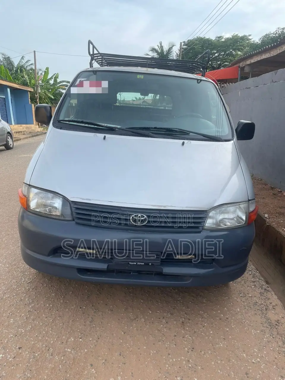 Toyota HiAce 2004 Silver