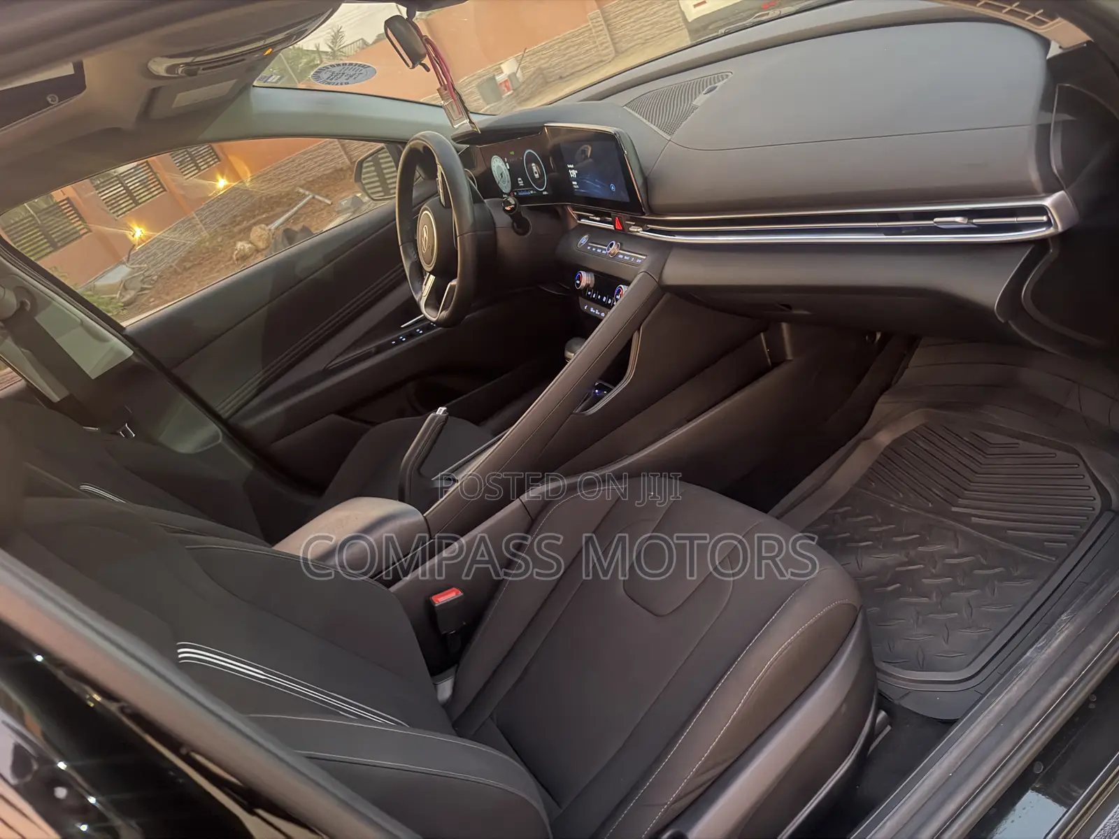 Hyundai Elantra SEL 2024 Black
