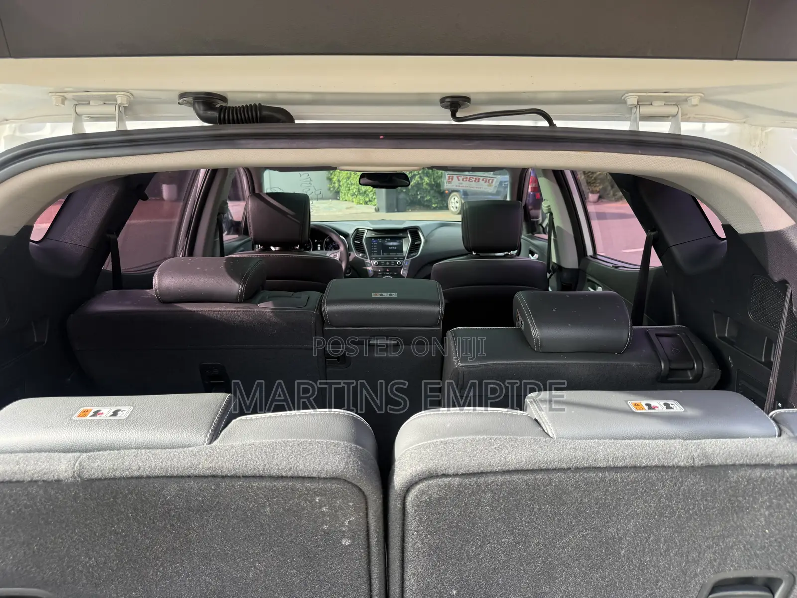Hyundai Santa Fe SE AWD 2017 White