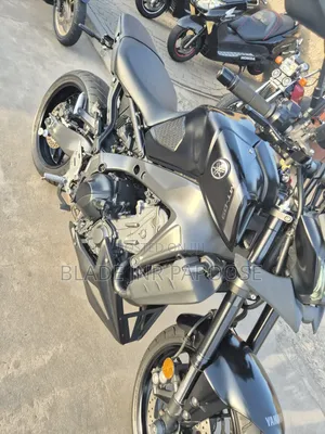 Yamaha 2023 Black
