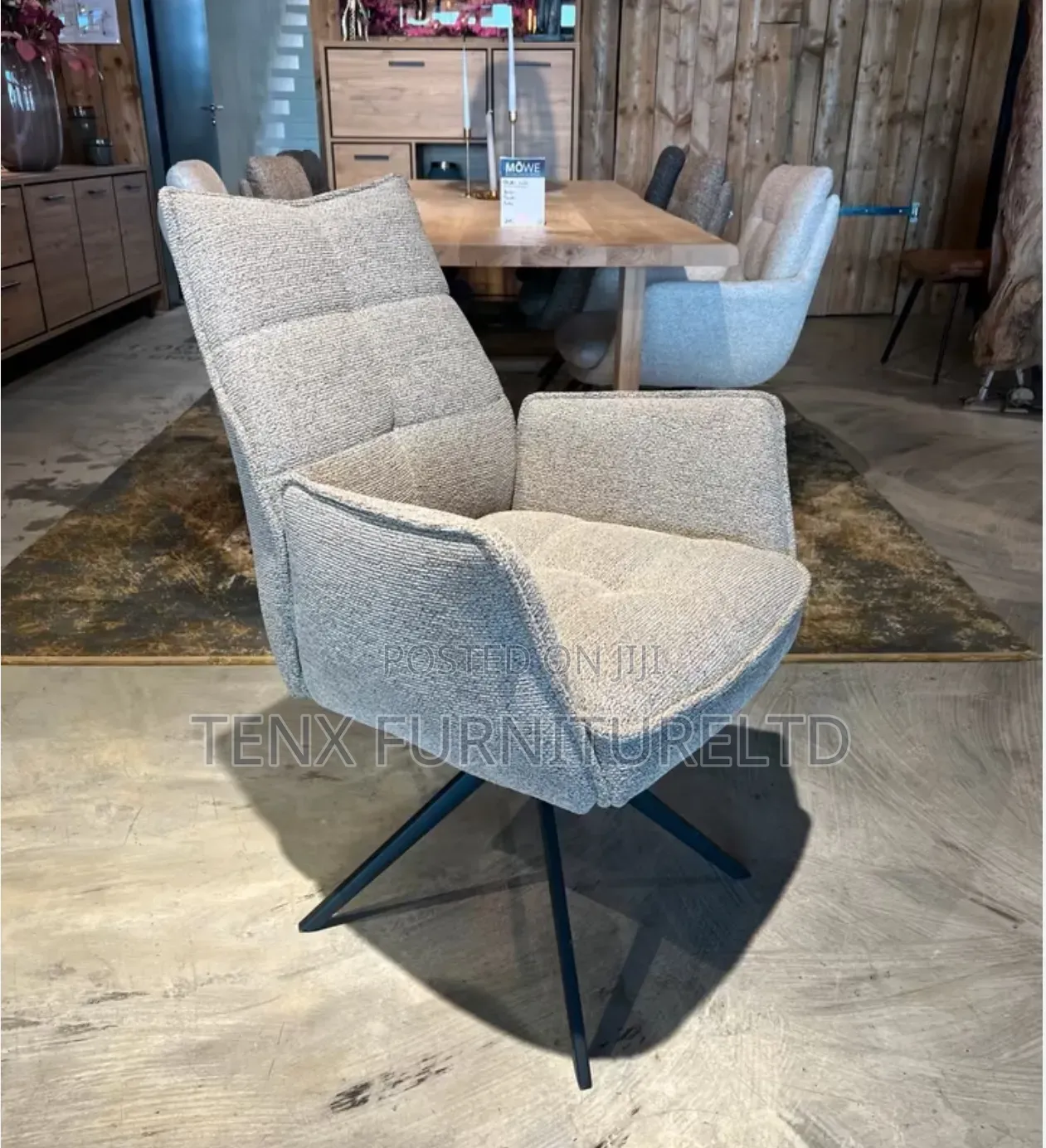 Dining Chair (Menno Chair )
