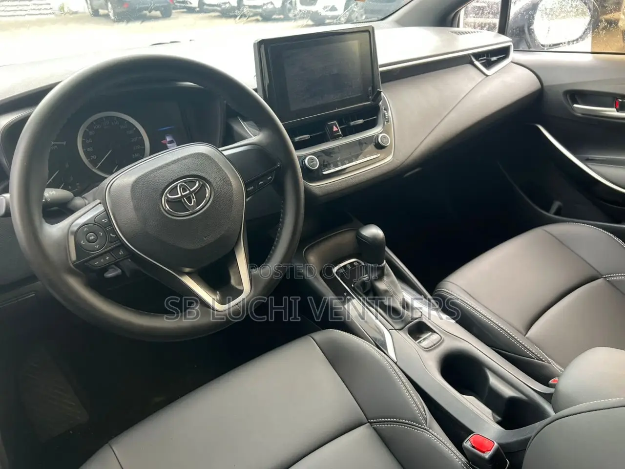 Toyota Corolla LE 2023 White