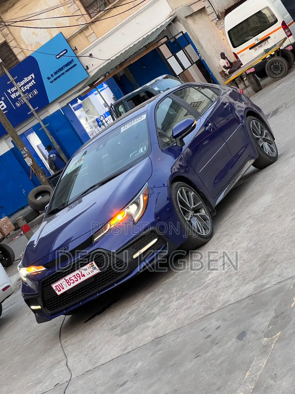 Toyota Corolla SE 2021 Blue