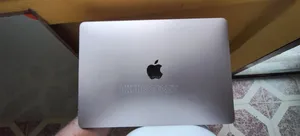 Laptop Apple MacBook Pro 2017 8GB Intel Core i5 SSD 256GB