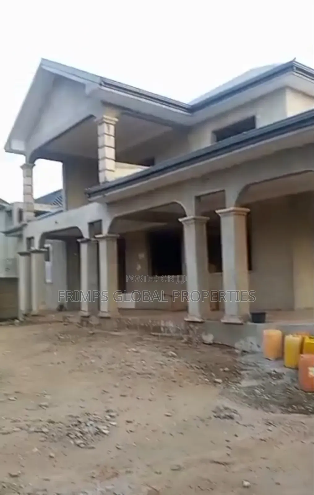 6bdrm House in Lake Side Estate for sale