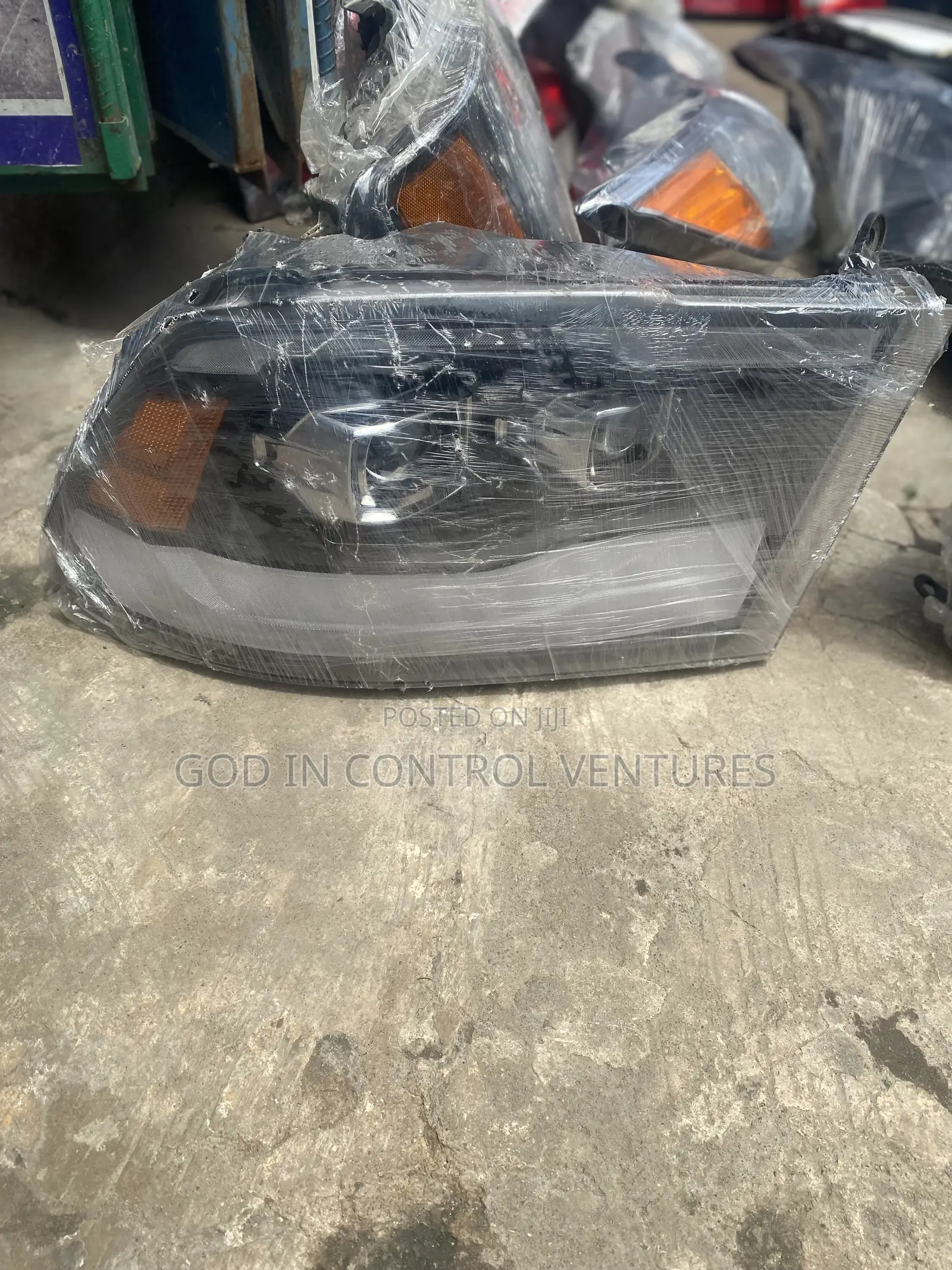 Dodge Ram 2010 Headlight Led Pair (Spec)