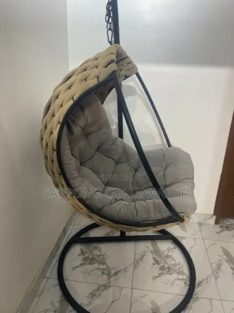 Swinging Chair