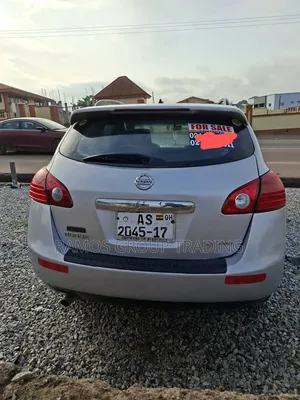 Nissan Rogue 2010 Silver