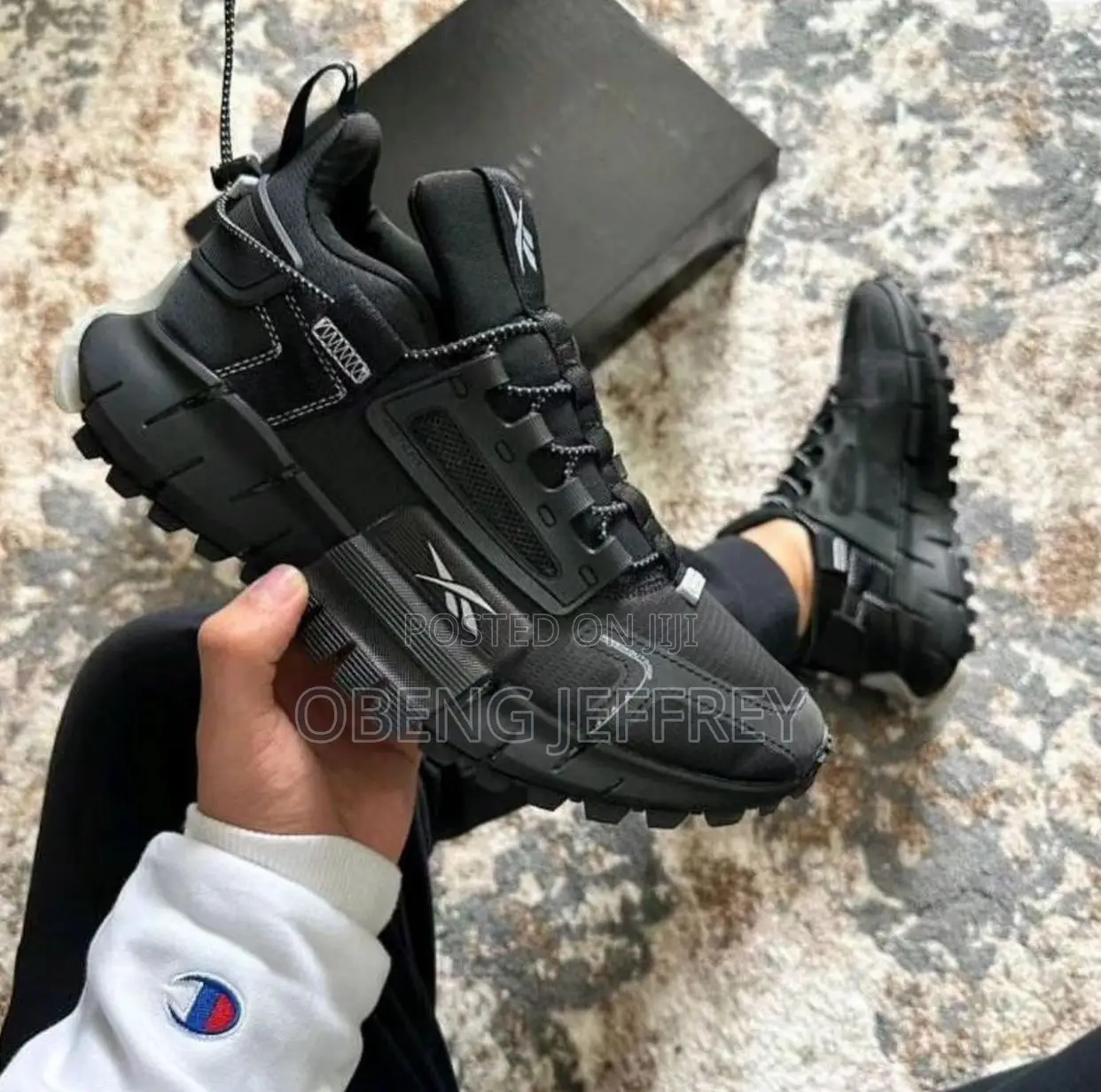 Original Reebok Zig Alabaster Black