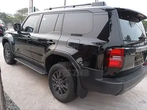 New Toyota Land Cruiser Prado 2.8 2025 Black