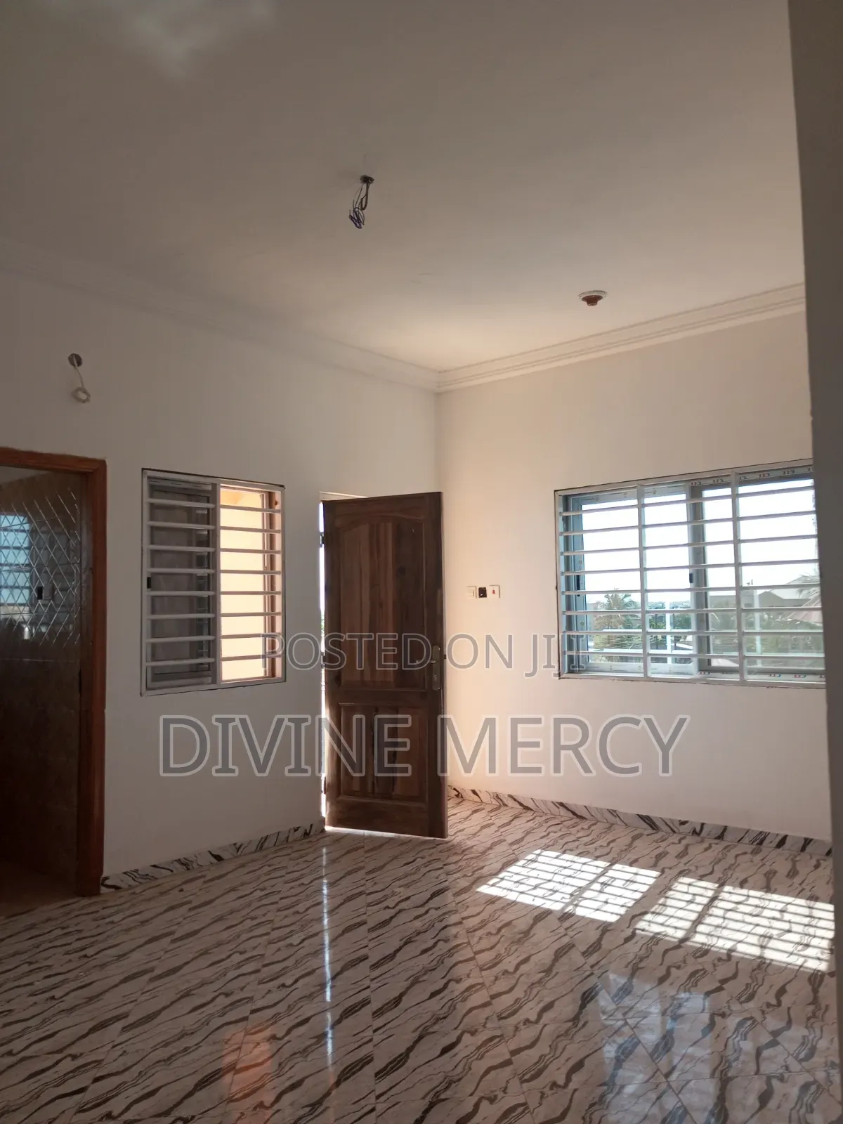 1bdrm Apartment in Tuba, Awutu Senya East Municipal for rent