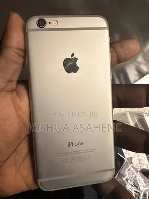 Apple iPhone 6 16 GB Gray