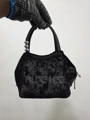 Below 120ghc Ladys Bags