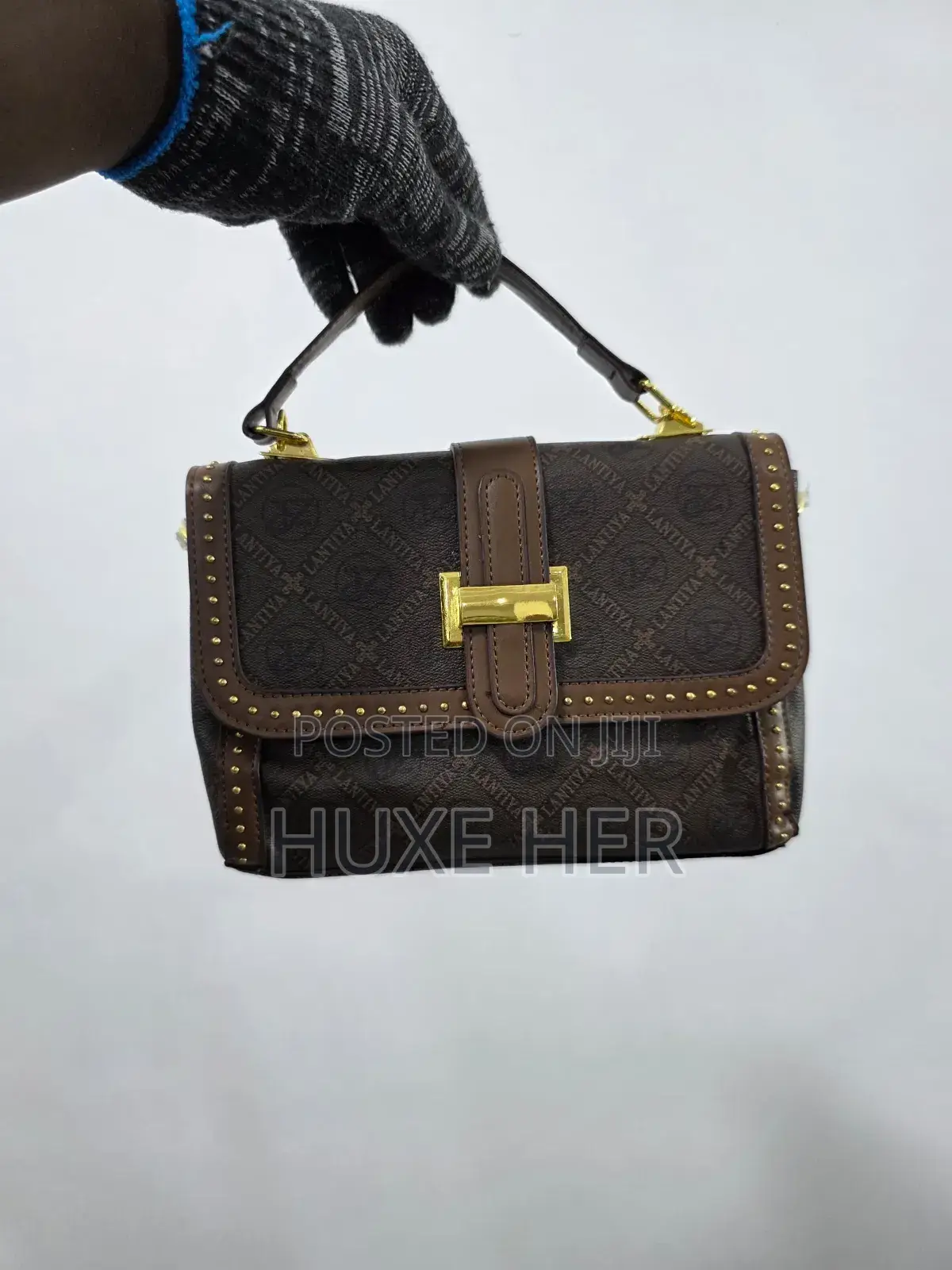 Below 120ghc Ladys Bags