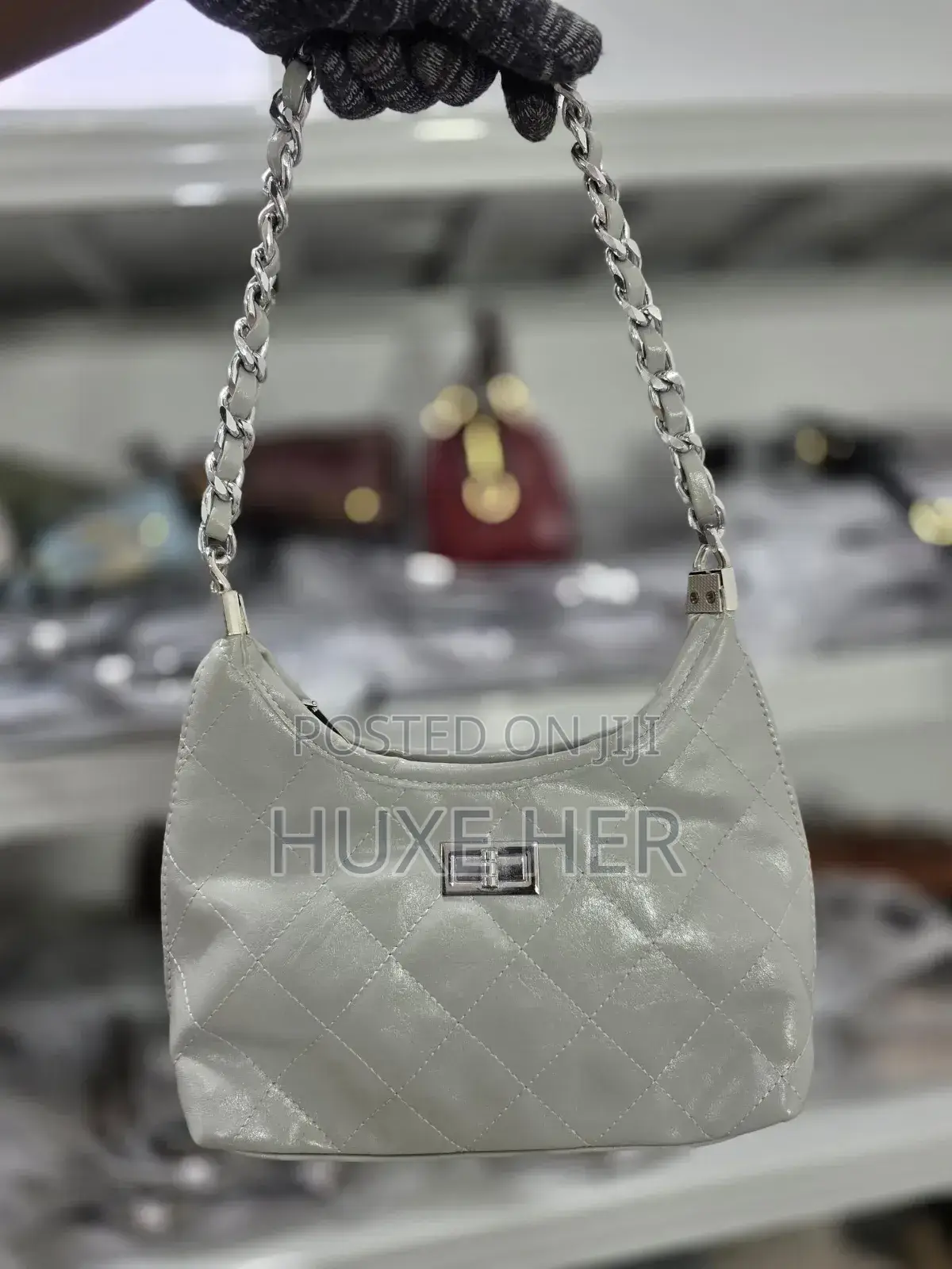 Below 120ghc Ladys Bags