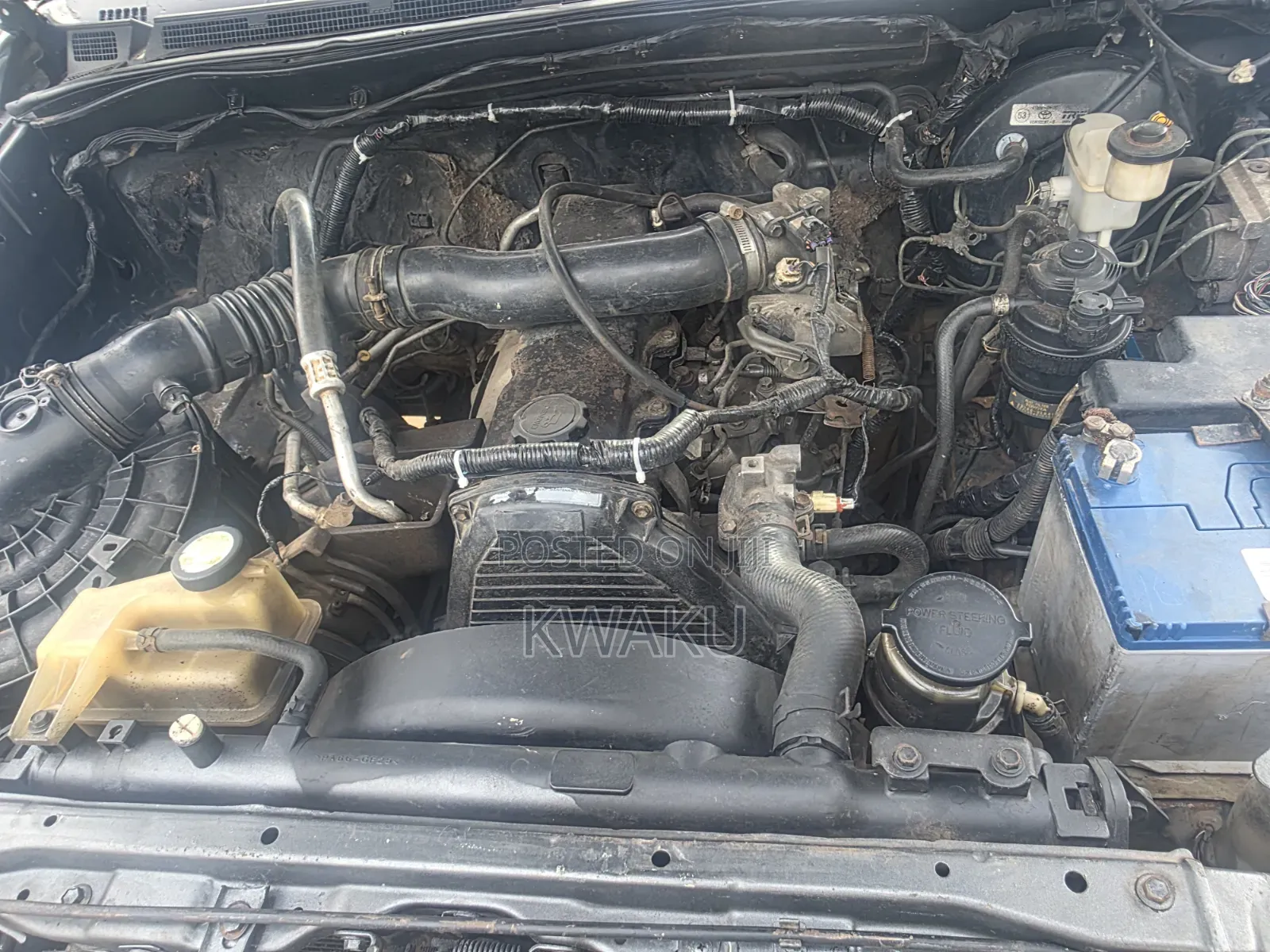 Toyota Hilux 2012 Gray