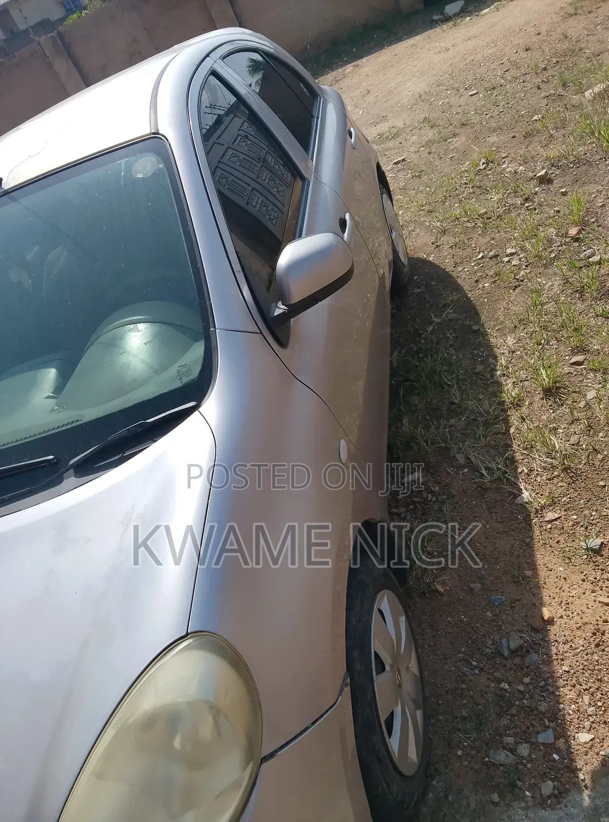 Nissan March 1.2 AWD 2012 Silver