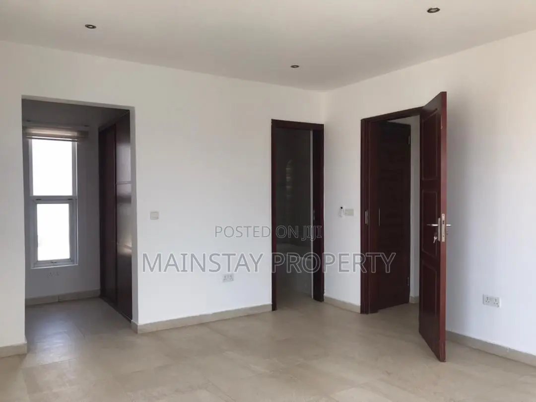 4bdrm Townhouse / Terrace in Mainstay Estates, Teshie for rent