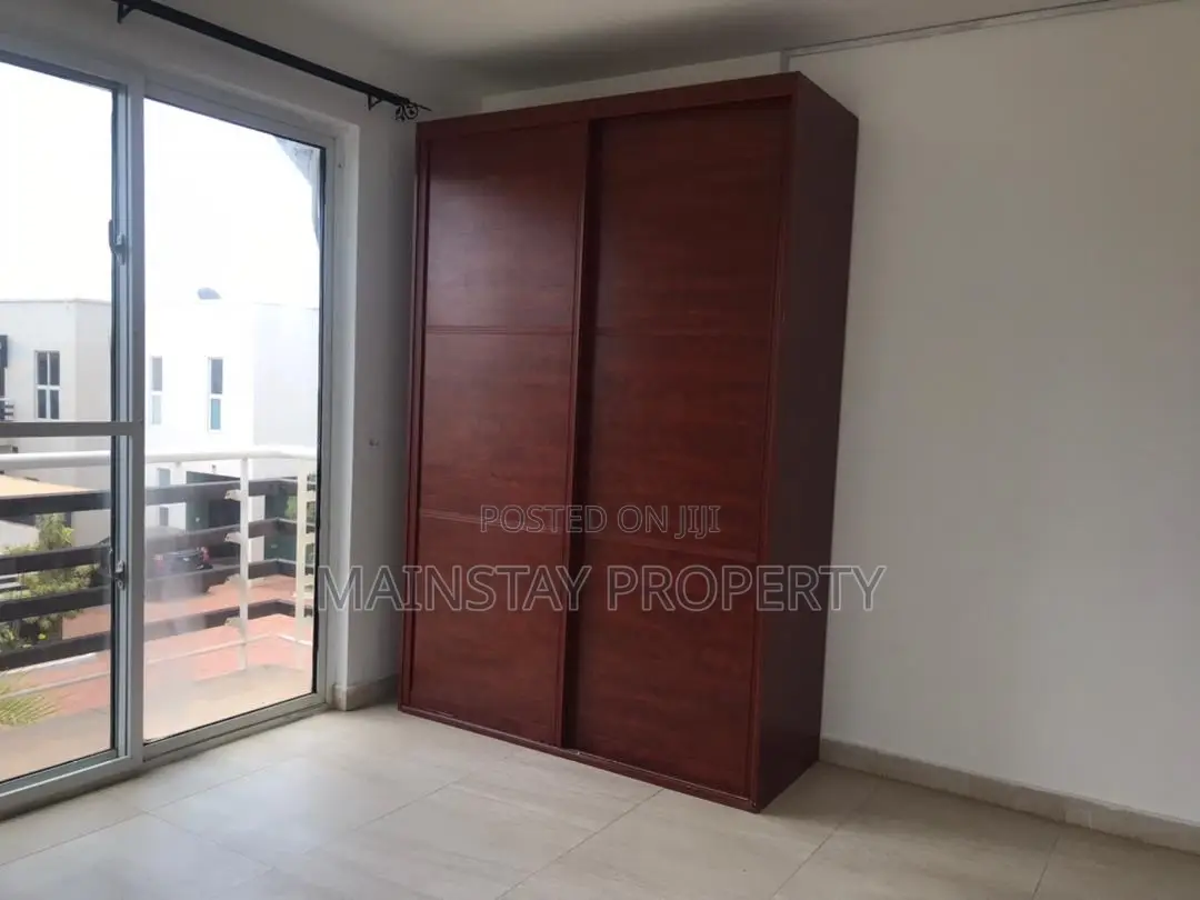 4bdrm Townhouse / Terrace in Mainstay Estates, Teshie for rent