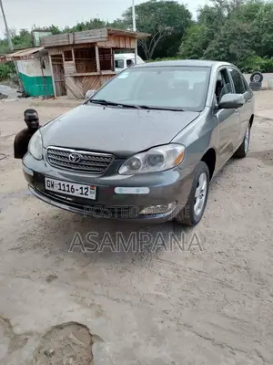 Toyota Corolla Sedan 2005 Silver