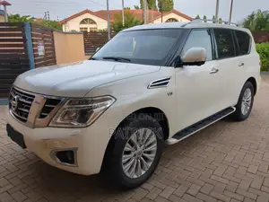 Nissan Patrol 2019 White