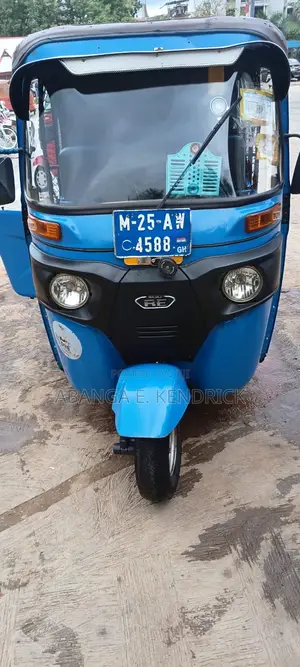 Bajaj RE 2025 Blue