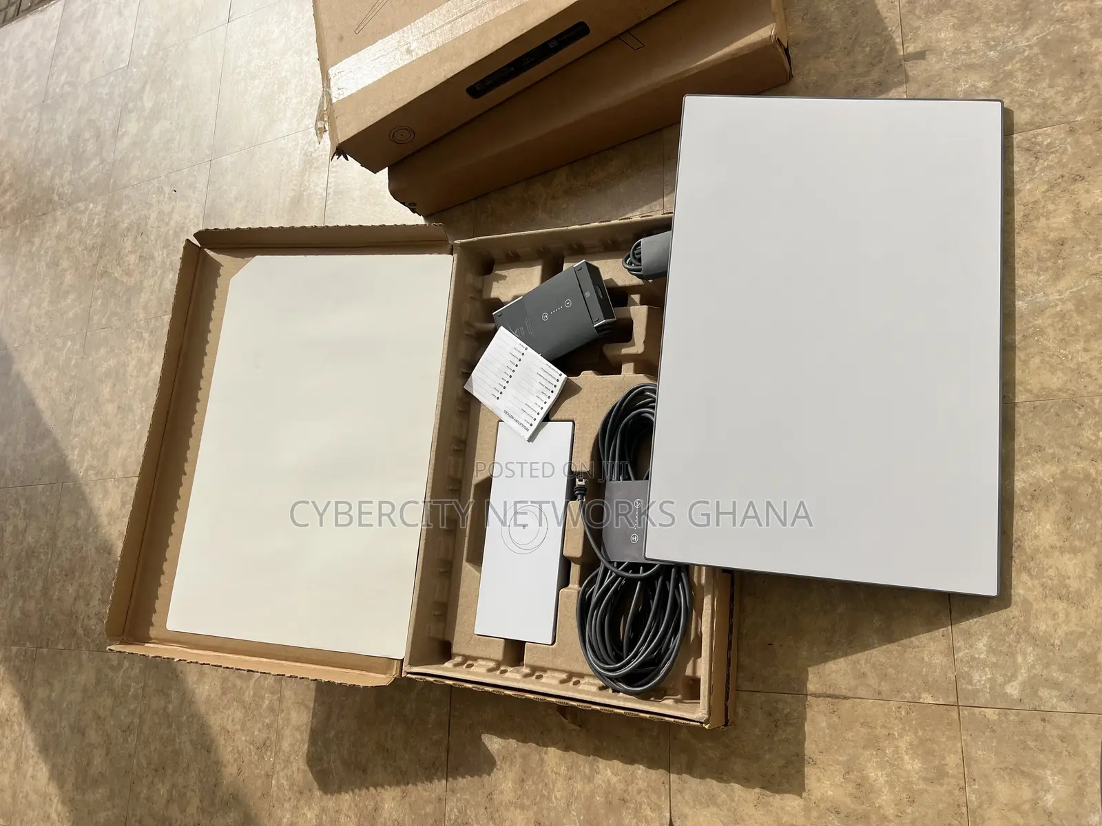 Starlink G4-V4