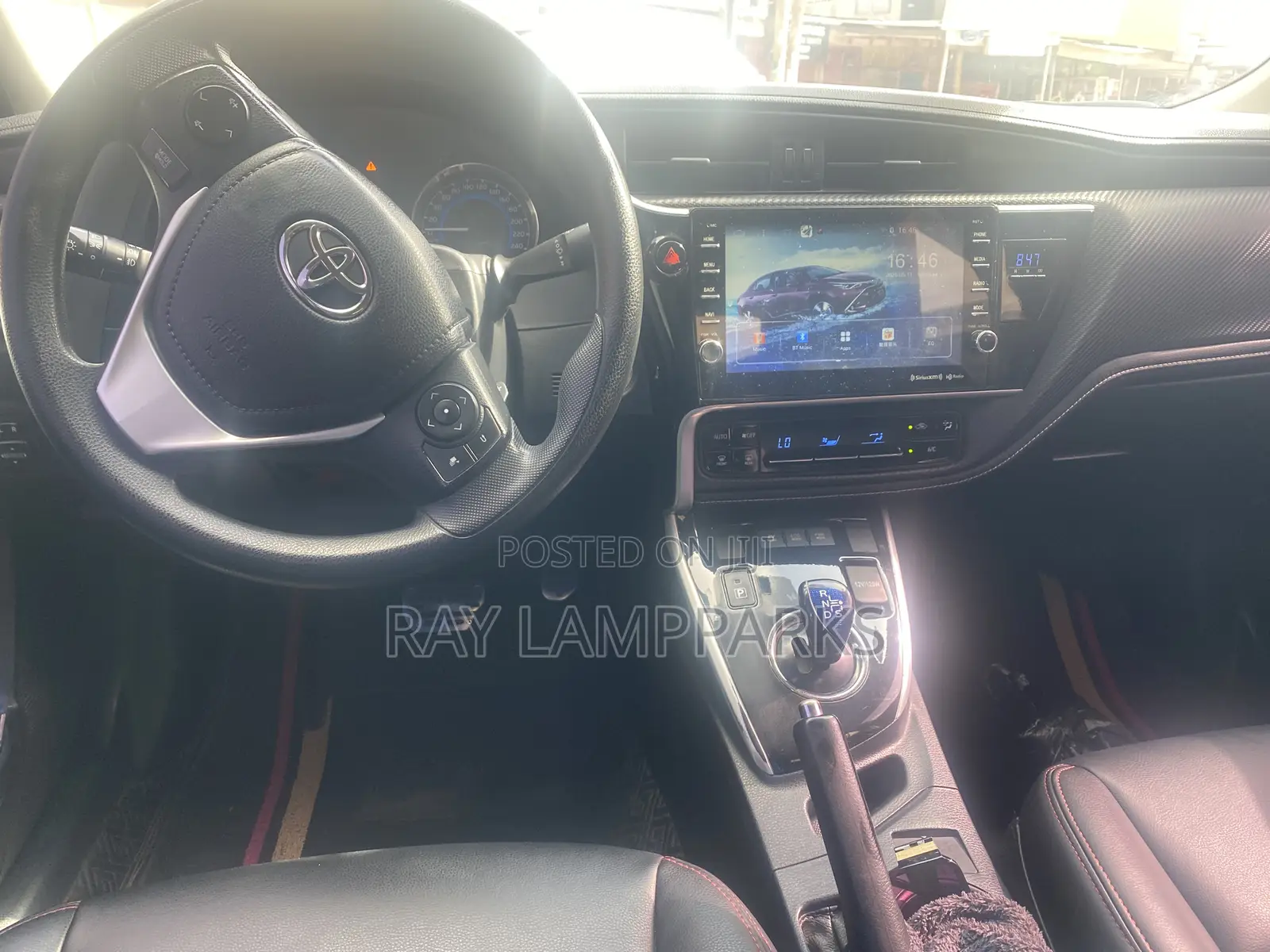 Toyota Corolla XSE (1.8L 4cyl 2A) 2019 Black
