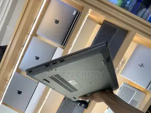 Laptop Lenovo 4GB Intel Core i3 HDD 1T