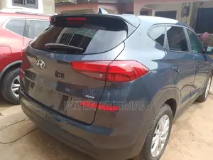 Hyundai Tucson SE AWD 2019 Gray
