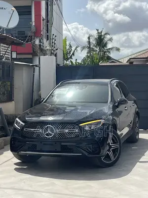 Mercedes-Benz GLC-Class GLC 300 2024 Black