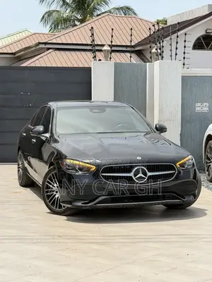 Mercedes-Benz C300 2023 Black