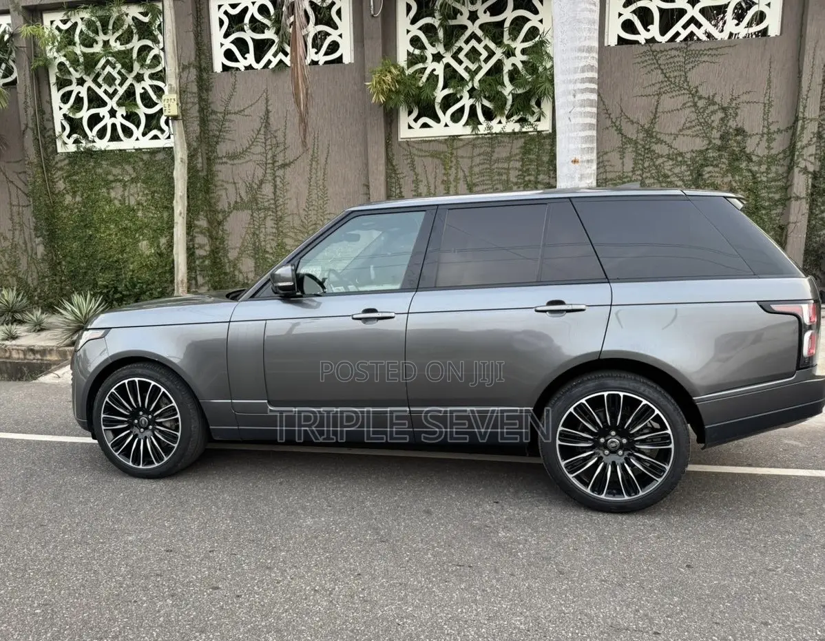 Land Rover Range Rover Vogue 2018 Gray