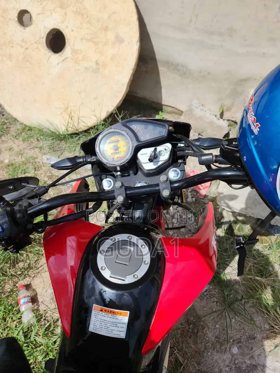 Royal Motorcycle 2026 Red