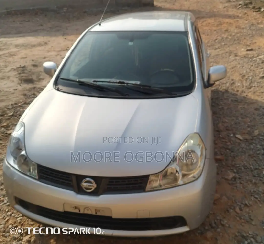 Nissan Wingroad 2009 Silver