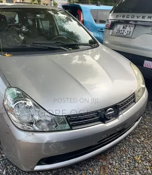Nissan Wingroad 2009 Silver