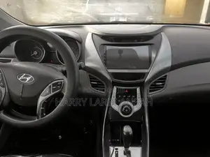 Hyundai Elantra GLS Sedan FWD (1.8L 4cyl 6A) 2013 Burgundy