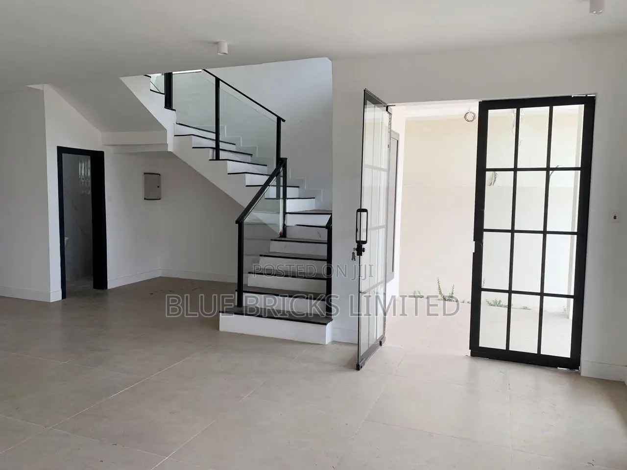 4bdrm House in East Legon, Lake Side Estate for sale