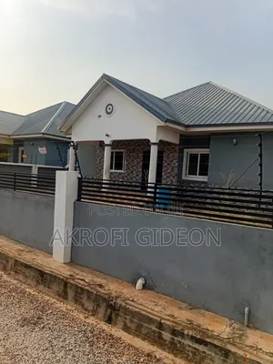 3bdrm House in Adom Estate, Tema Metropolitan for sale