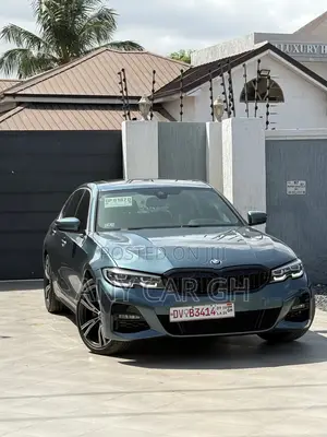 BMW 328i 2021 Blue