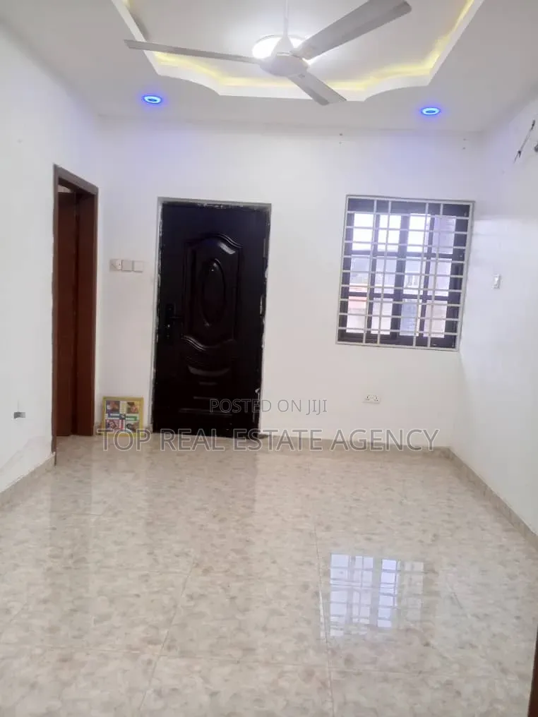 1bdrm Apartment in Adenta Pnt, Sakora for rent