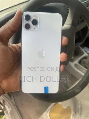 Apple iPhone 11 Pro Max 64 GB White