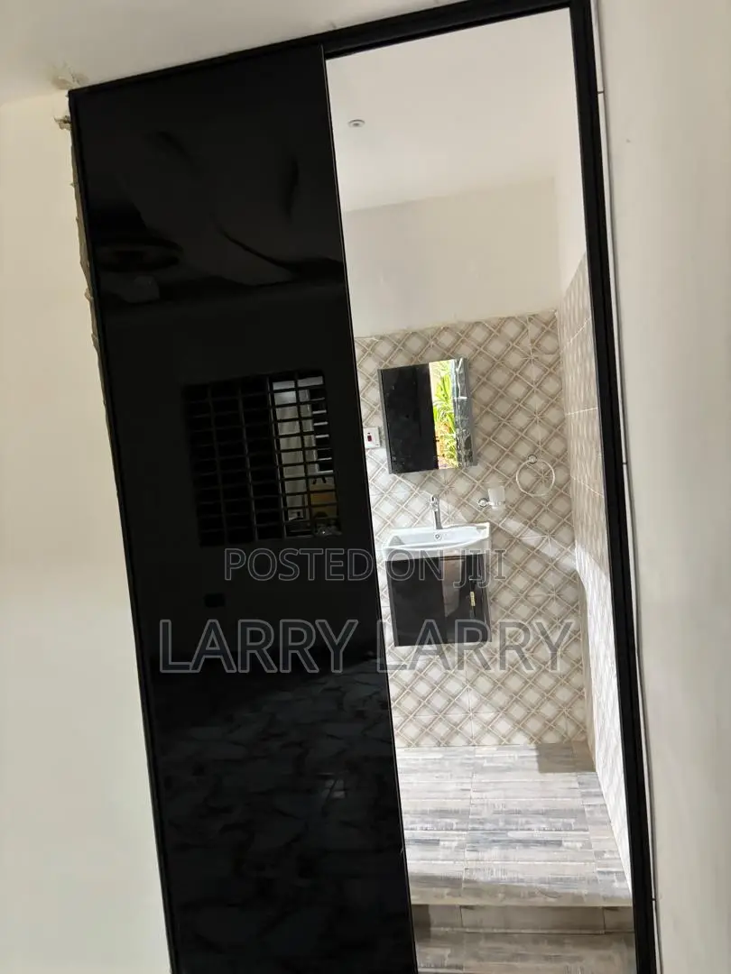 Furnished 1bdrm Apartment in Larry, East Legon for rent