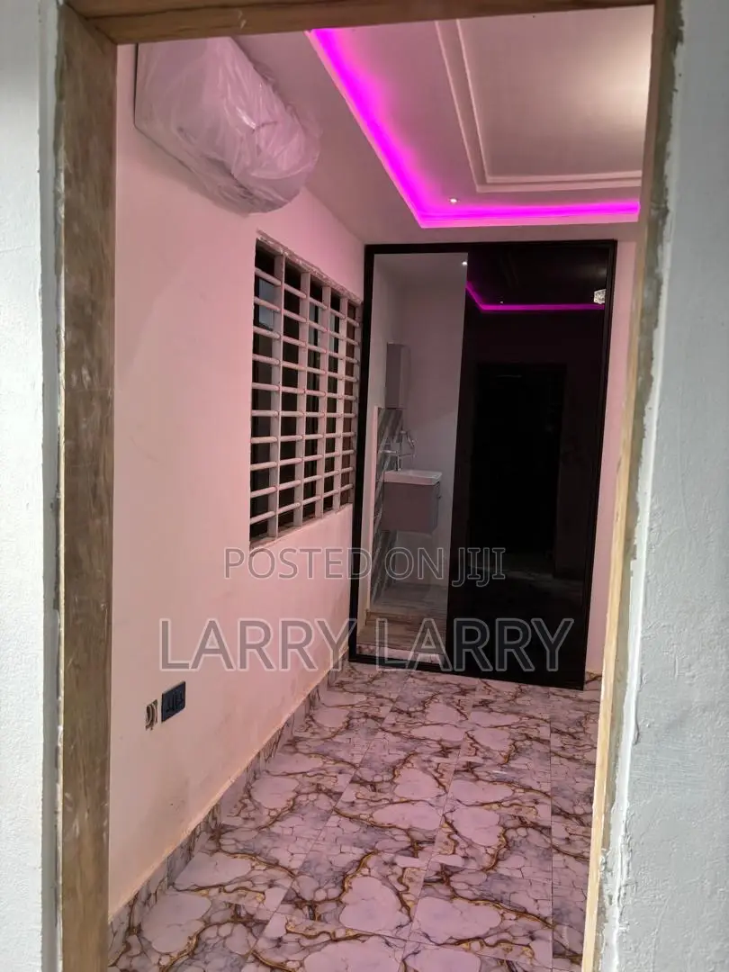 Furnished 1bdrm Apartment in Larry, East Legon for rent