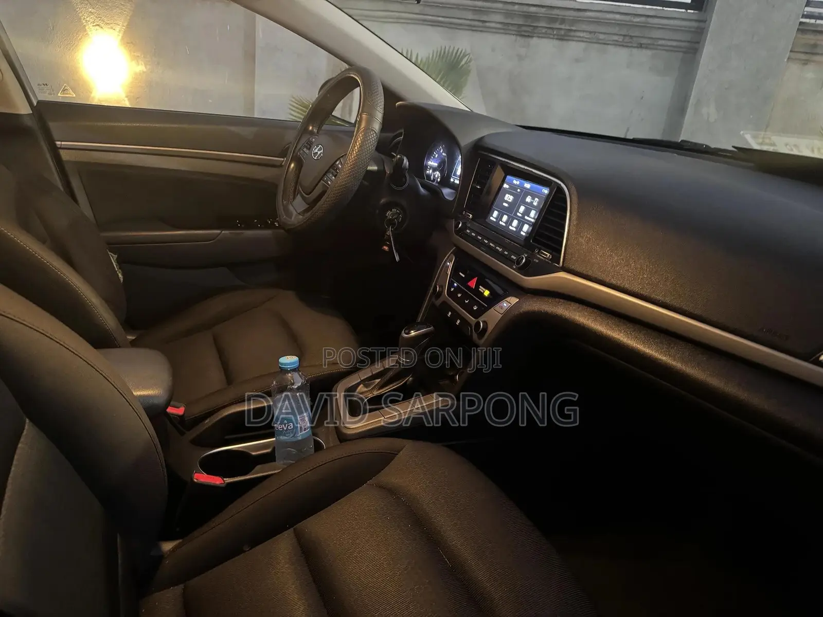 Hyundai Elantra Value Edition 2018 Silver