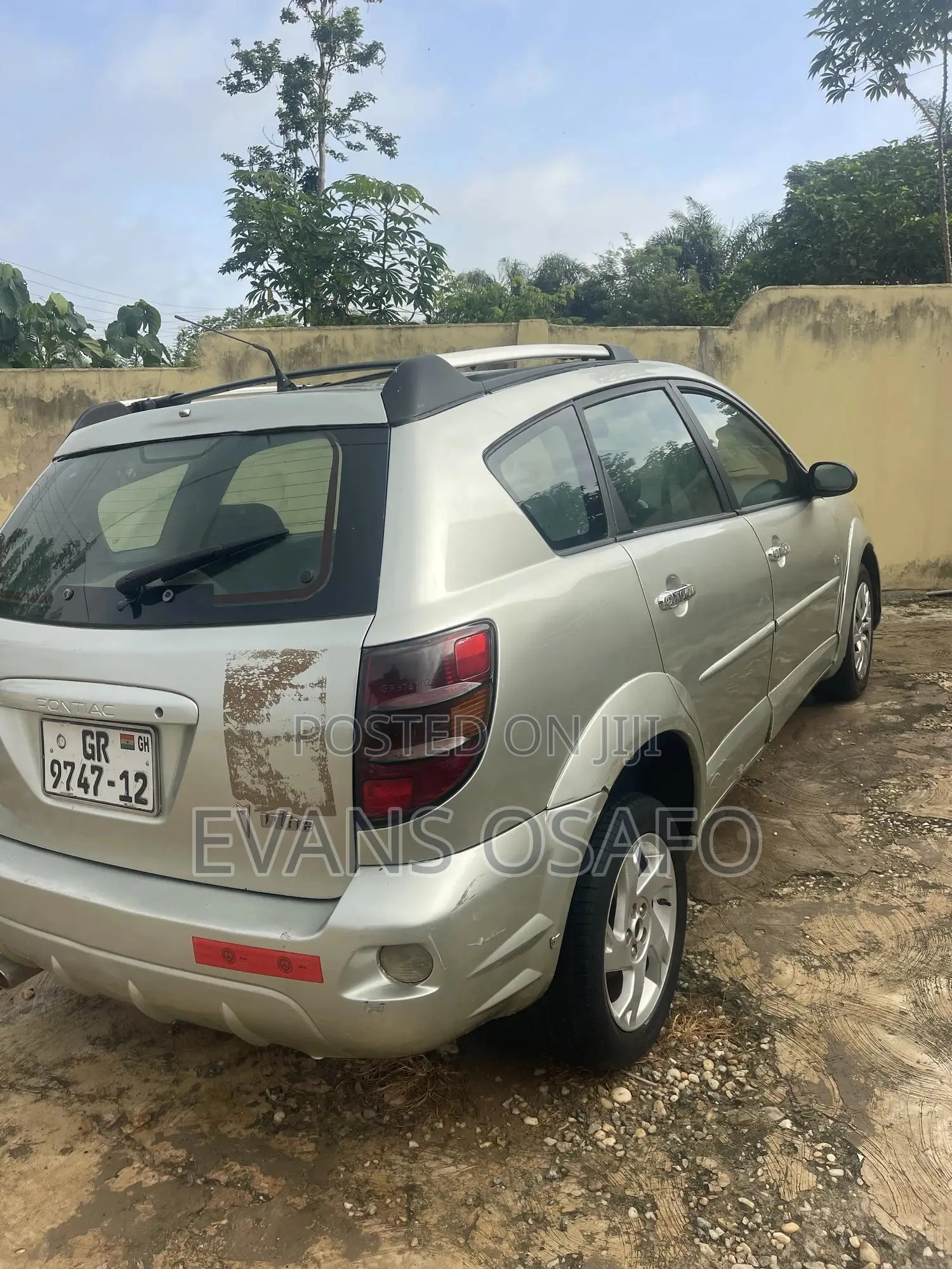 Pontiac Vibe 2006 Beige